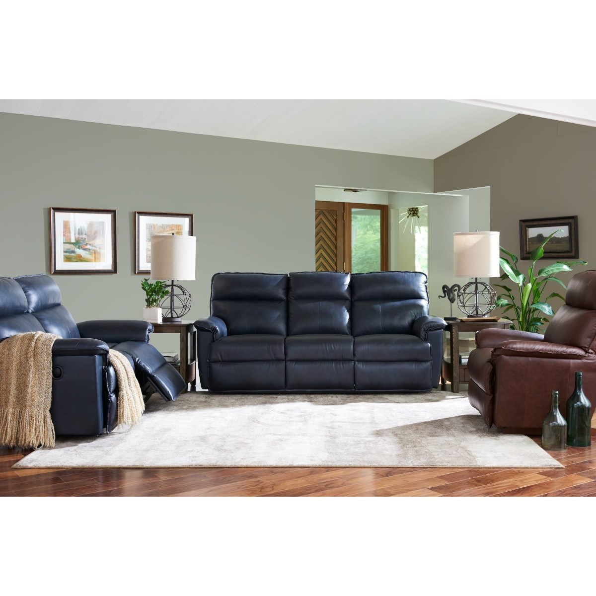 La-Z-Boy Bennett P91899 FL152379 Duo Power Reclining Sofa with USB